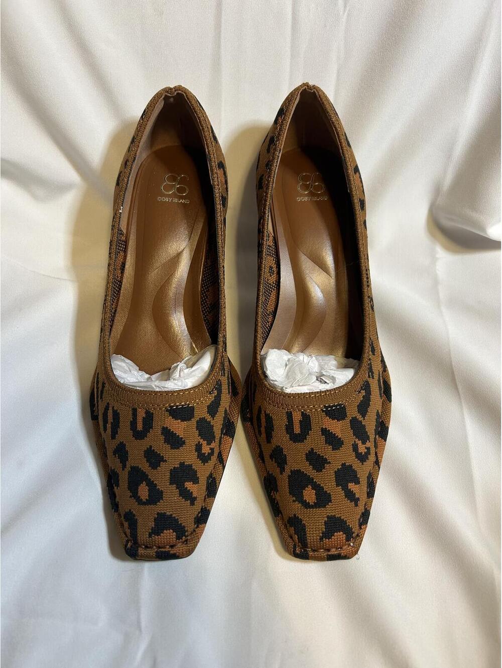 Cosy Island Leopard Print Kitten Heels Size 8 Square Toe NWOB Animal Print